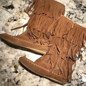 Fringe Boots